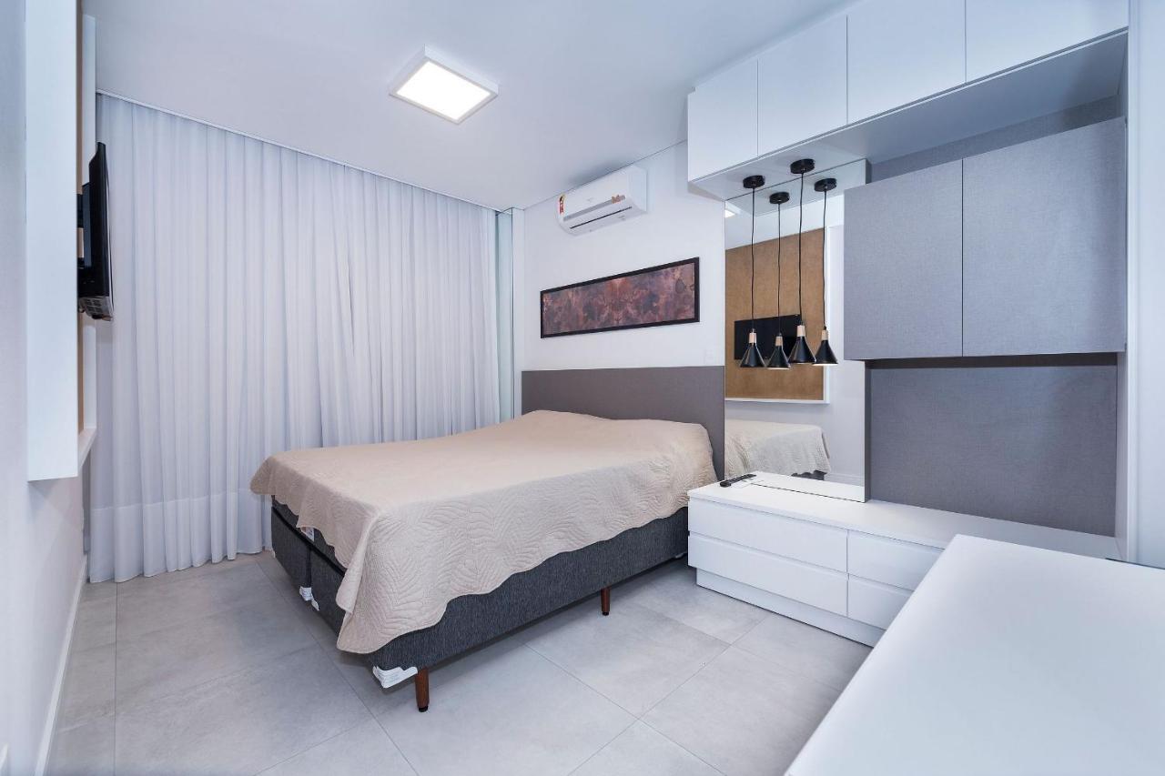Porto Madero 303 - Apartamento No Centro De Bombinhas - Rooftop Com Piscina E Academia - A Poucos Metros Da Praia - エクステリア 写真