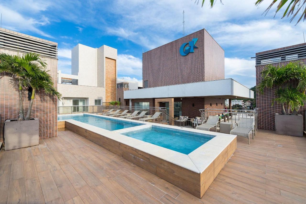 Porto Madero 303 - Apartamento No Centro De Bombinhas - Rooftop Com Piscina E Academia - A Poucos Metros Da Praia - エクステリア 写真